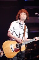 山下穂尊（G, Harmonica / いきものがかり）（撮影：山内洋枝）