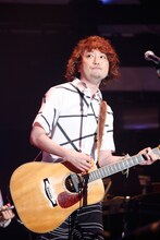 山下穂尊（G, Harmonica / いきものがかり）（撮影：山内洋枝）