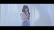 鈴木このみ「Love is MY RAIL」ミュージックビデオのワンシーン。