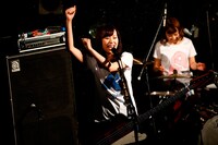 石渡マキコ（B）（撮影：福本和洋）