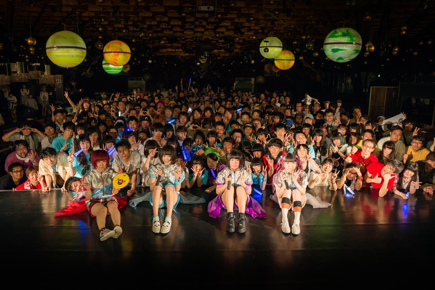 「WE ARE A ROCK FESTIVAL TOUR」7月31日の大阪・ユニバース公演の様子。（Photo by shinz）