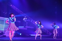 「Negicco 13th Anniversary『Road of Negiiiiii ～TADAIMA～ 2016 Summer at NHKホール』」の様子。
