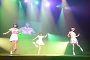 「Negicco 13th Anniversary『Road of Negiiiiii ~TADAIMA~ 2016 Summer at NHKホール』」の様子。
