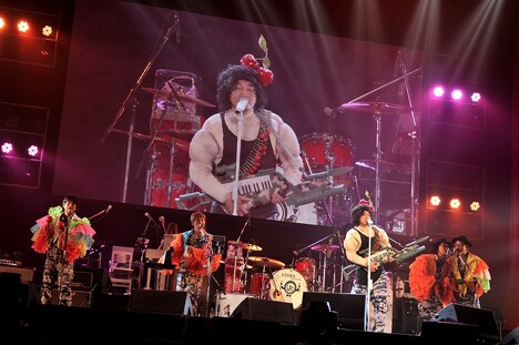 ユニコーン（Photo by TEAM LIGHTSOME）