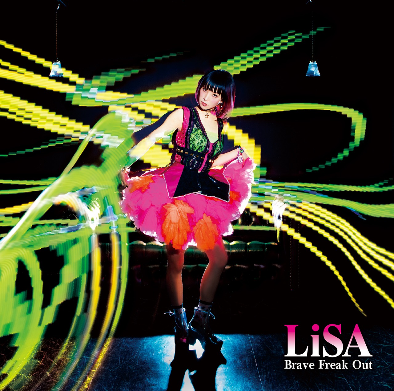 LiSA「Brave Freak Out」通常盤ジャケット
