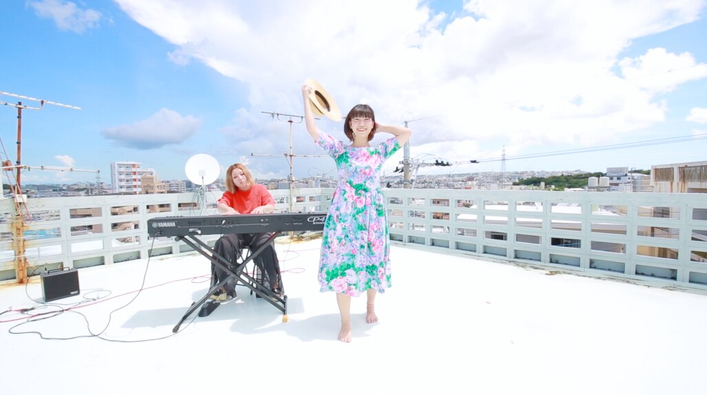 永原真夏が音源付きZINE発売、沖縄滞在中の音沙汰から動画も