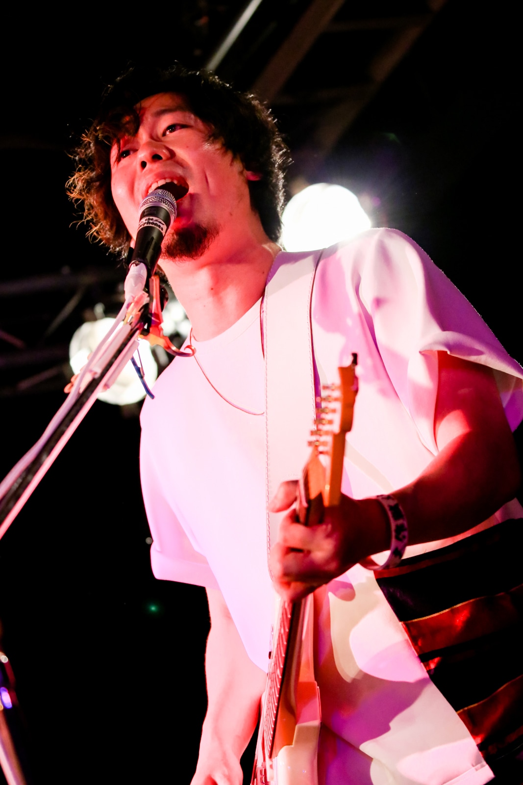 石毛輝（Vo, G, Programming）（Photo by Viola Kam [V'z Twinkle]）