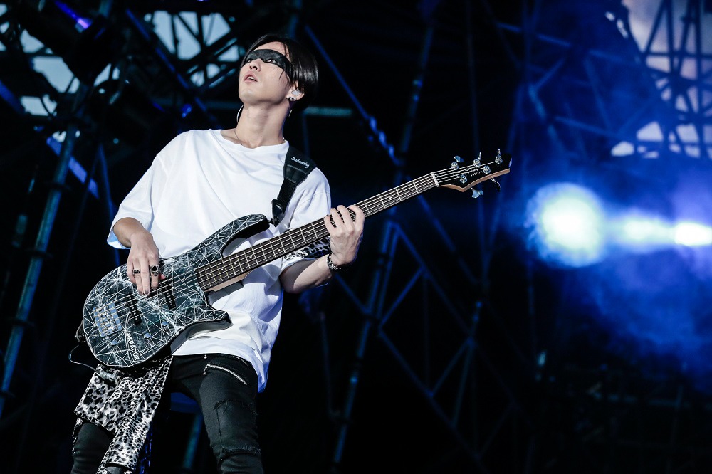 MOMIKEN（B）（撮影：鳥居洋介、三浦知也、中島未来）