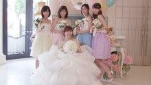 AKB48「しあわせを分けなさい」ミュージックビデオのワンシーン。 (c)AKS