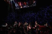 Yuji Ohno & Lupintic Sixが8月3日に行った東京・Billboard Live TOKYO公演の様子。（撮影：名和真紀子）