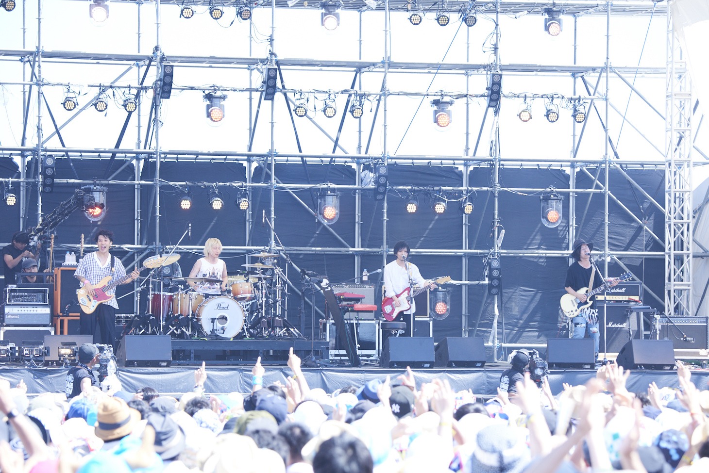 ストレイテナー（c）Reborn-Art Festival