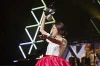 大原櫻子「大原櫻子 CONCERT TOUR 2016 ～CARVIVAL～」初日公演の様子。（撮影：宮家和也）