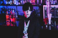 シミズコウヘイ（カラスは真っ白）