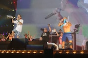 ケツメイシ「ケツメイシ 15th Anniversary 『一五の夜』 ~今夜だけ練乳ぶっかけますか?~ with キットカット ショコラトリー」の様子。