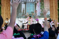 LiSA「めざましライブ」の様子。