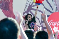 LiSA「めざましライブ」の様子。