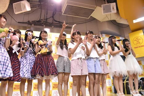 左からRYUTist、ハコイリ▽ムスメ、Peach sugar snow。