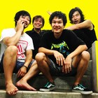 RAZORS EDGE、初のベストアルバム「RAZORS MANIA」に40曲以上