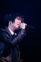 VALSHE（撮影：宮脇進 [PROGRESS-M]）