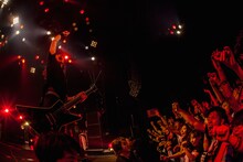 HEY-SMITH「STOP THE WAR TOUR」東京・赤坂BLITZ公演の様子。（Photo by HayachiN）
