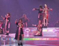 E-girls「E-girls LIVE TOUR 2016 ～E.G. SMILE～」埼玉・さいたまスーパーアリーナ公演の様子。（写真提供：LDH）