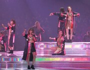 E-girls「E-girls LIVE TOUR 2016 ~E.G. SMILE~」埼玉・さいたまスーパーアリーナ公演の様子。(写真提供:LDH)