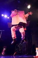 松永天馬（Vo）（Photo by yu-yukko）