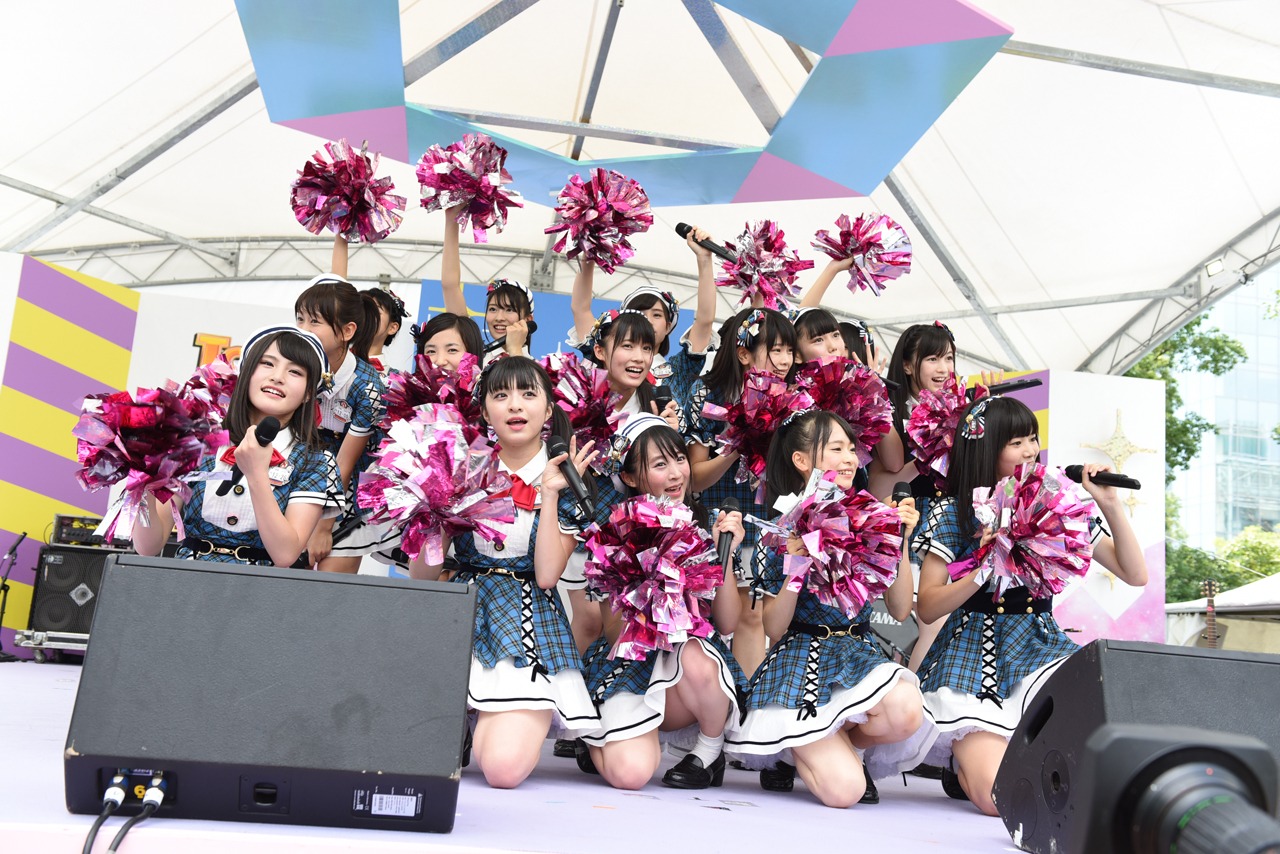 AKB48 Team 8