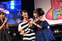 矢口真里とステージに立てる喜びを露わにするmei（lyrical school）。