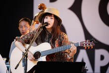 藤原さくら（写真提供：rockin'on japan）