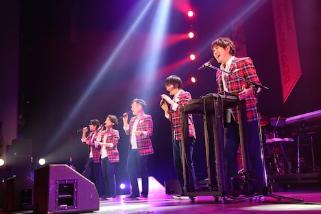 ゴスペラーズ（写真提供：ディアステージ）