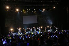 SUPER★DRAGON「SUPER MISSION ～Code Name:Stella～」の様子。（撮影：笹森健一）