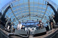 HEY-SMITH（写真提供：rockin'on japan）