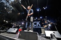 空想委員会（写真提供：rockin'on japan）