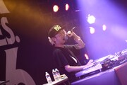 てんぷらDJアゲまさ a.k.a. 小野武正（KEYTALK）（写真提供：rockin'on japan）