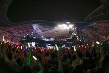 ももいろクローバーZ「桃神祭 2016 ～鬼ヶ島～」の様子。 （Photo by HAJIME KAMIIISAKA+Z）