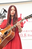 松尾レミ（Vo, G / GLIM SPANKY）