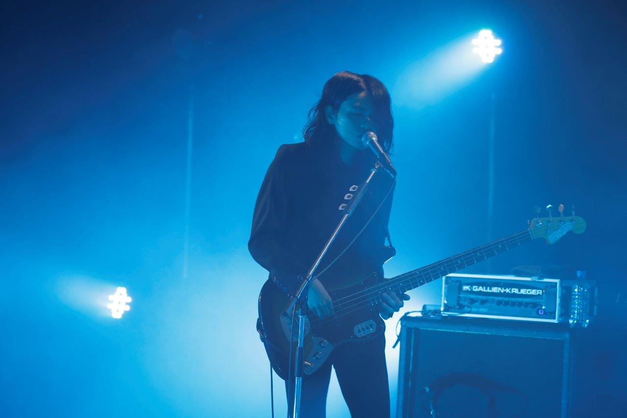 高松浩史（B / THE NOVEMBERS）（撮影：岡田貴之）