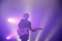 小林祐介（Vo, G / THE NOVEMBERS）（撮影：岡田貴之）