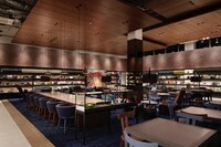 湘南T-SITEの店内ラウンジの様子。