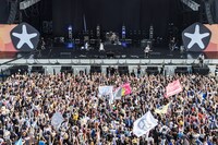 「INCHEON PENTAPORT ROCK FESTIVAL 2016」でのSPYAIRのライブの様子。（Photo by Chester Photography）
