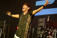 IKE（Vo） (c)KAINICHI ENTERTAINMENT INC.