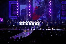 「2016 BTS LIVE ＜花様年華 on stage : epilogue＞ ～Japan Edition～」東京公演の様子。（提供：ポニーキャニオン）
