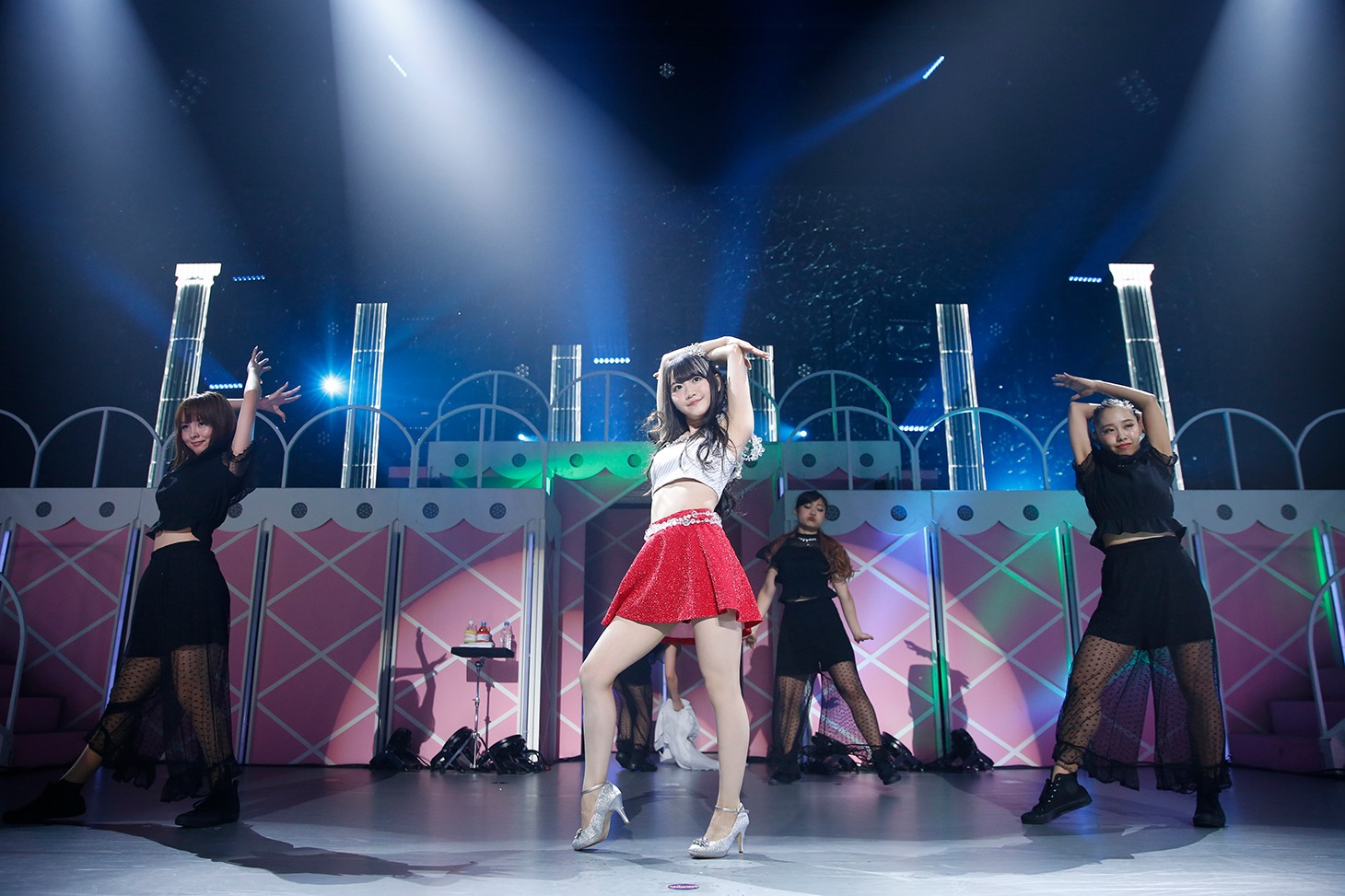 小倉唯「High-Touch☆Summer」群馬・桐生市市民文化会館 シルクホール公演の様子。（撮影：江藤はんな）