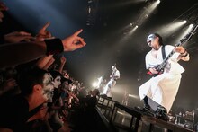 BABYMETAL「APOCRYPHA - THE WHITE MASS -」東京・Zepp Tokyo公演2日目の様子。（Photo by Taku Fujii）