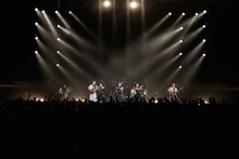 BABYMETAL「APOCRYPHA - THE WHITE MASS -」東京・Zepp Tokyo公演2日目の様子。（Photo by Taku Fujii）