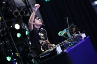 DJ和（写真提供：rockin'on japan）