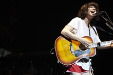 銀杏BOYZ 特別公演「東京の銀杏好きの集まり」の様子。（撮影：村井香）