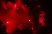 銀杏BOYZ 特別公演「東京の銀杏好きの集まり」の様子。（撮影：村井香）