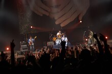 銀杏BOYZ 特別公演「東京の銀杏好きの集まり」の様子。（撮影：村井香）